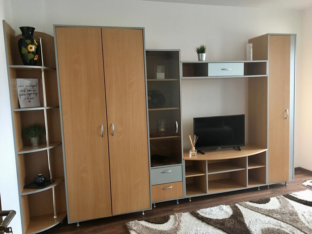 Paul'S Apartment คลูจ-นาโปกา ภายนอก รูปภาพ